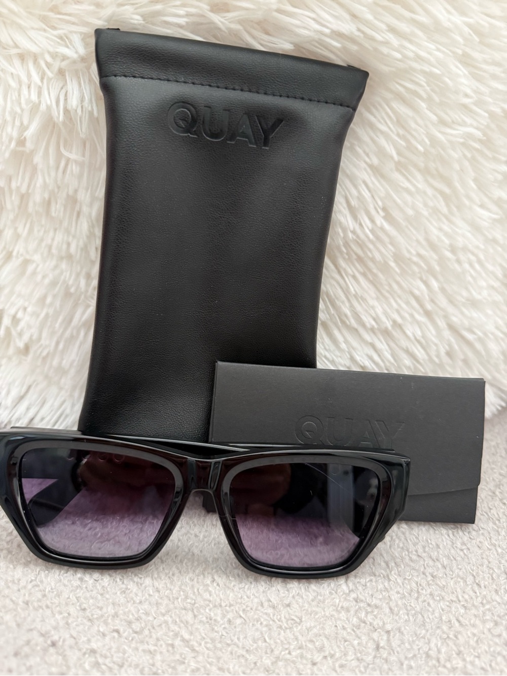 Quay Black Square Sunglasses with Gradient Lenses